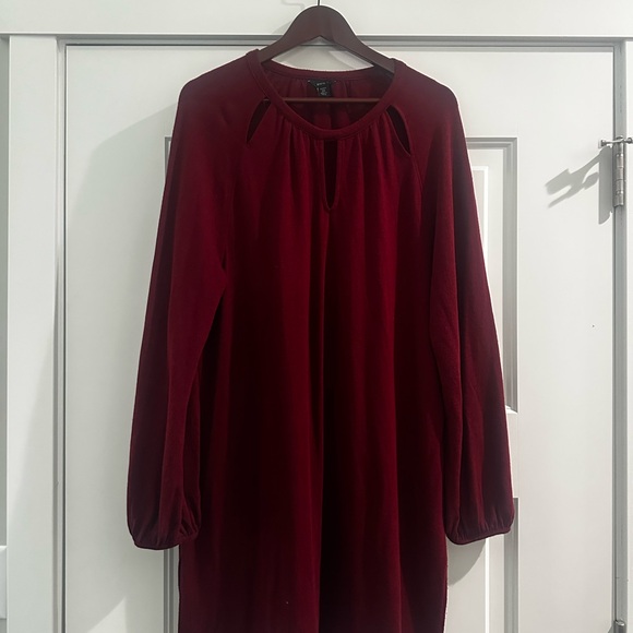 intro Burgundy Long Sleeve Dress - Picture 1 of 2